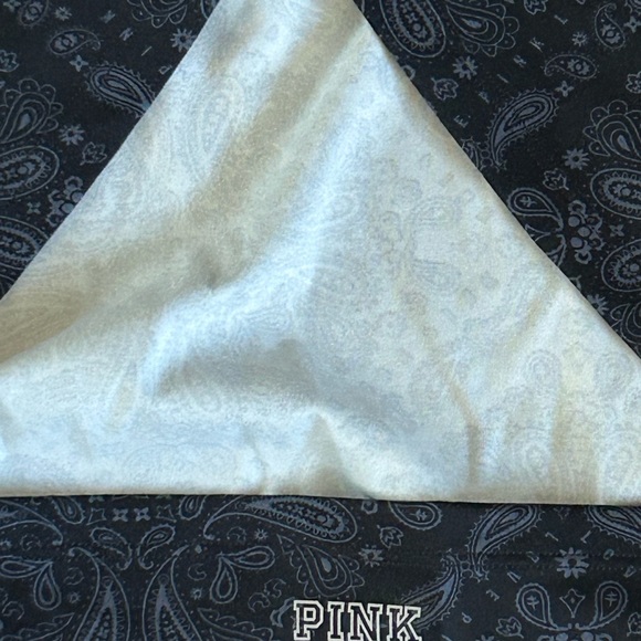 NWT PINK Women’s Cropped Long-Sleeve Workout Top, Size XL - Picture 5 of 5